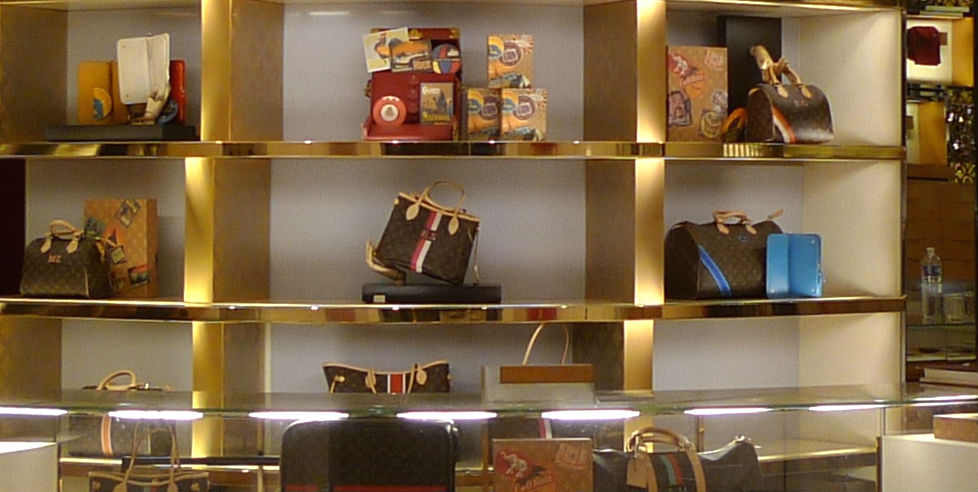 luxury retail facts figures