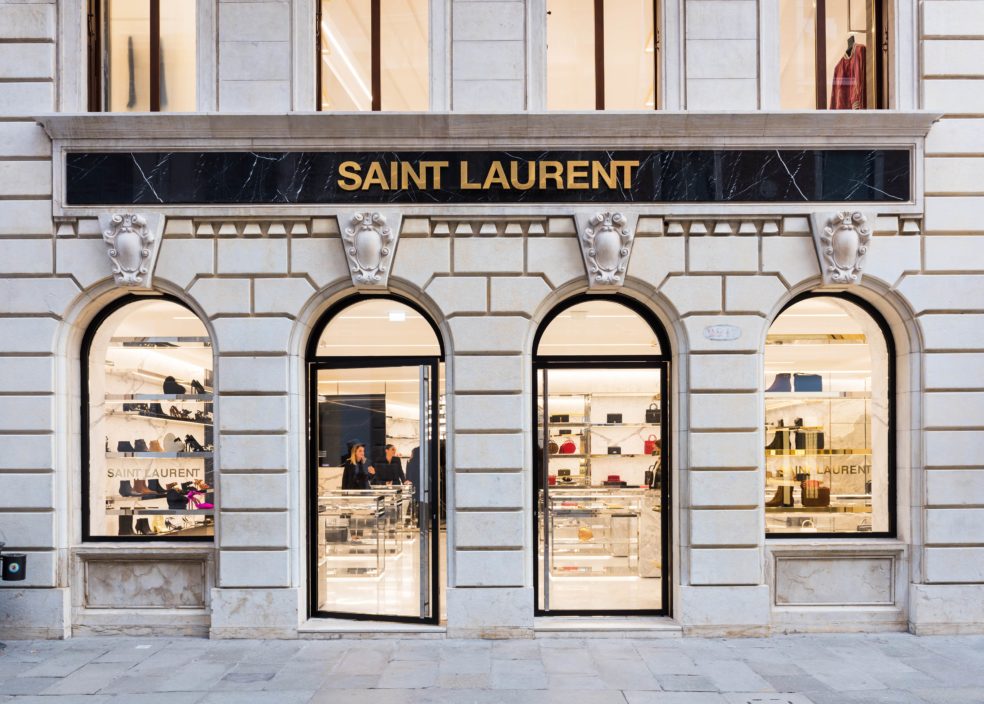 data-hub-saint-laurent-hunton-lewis